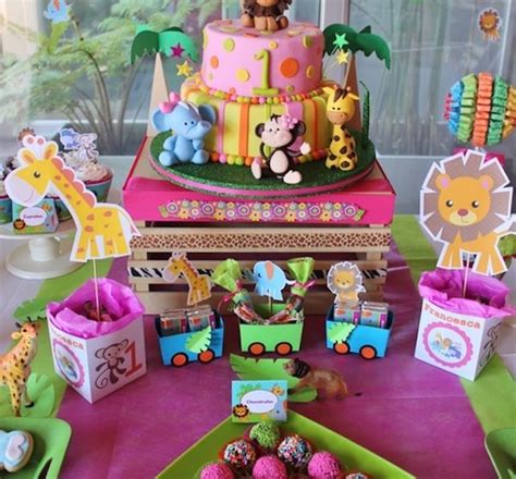 Las fiestas infantiles son el momento perfecto para demostrar tus dotes imaginativas, inventando los juegos más originales y divertidos para los pequeños de la casa. Ideas para fiestas infantiles de animales | Pequeocio.com