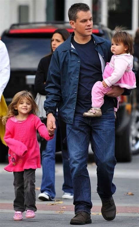 Anyway, johnny damon has a 'white' father and a tai mother.hence the asiatic cast to him. Matt Damon with his little girls...sigh... | Celebrity dads, Celebrity kids, Celebrity families