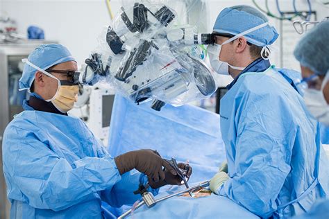 Less Is More Minimally Invasive Surgery Delivers Big Results Ucsf