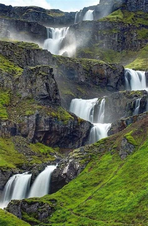 Pin By Suleyman Akcay On Doğa Iceland Waterfalls Beauty Landscapes