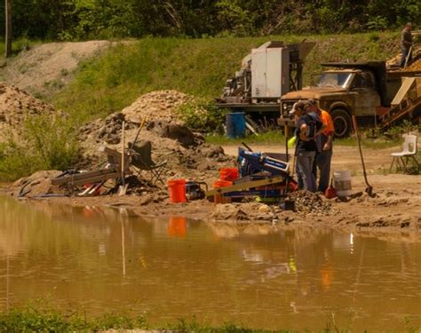 All mine locations were obtained from the usgs mineral resources data system. Carolina Emerald Mine "dig pile" - Picture of Lucky Strike Gold and Gem Mine, Marion - Tripadvisor