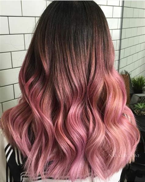pink hair tips