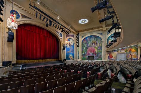 An Iconic New York City Theater Just Completed A Major Renovation