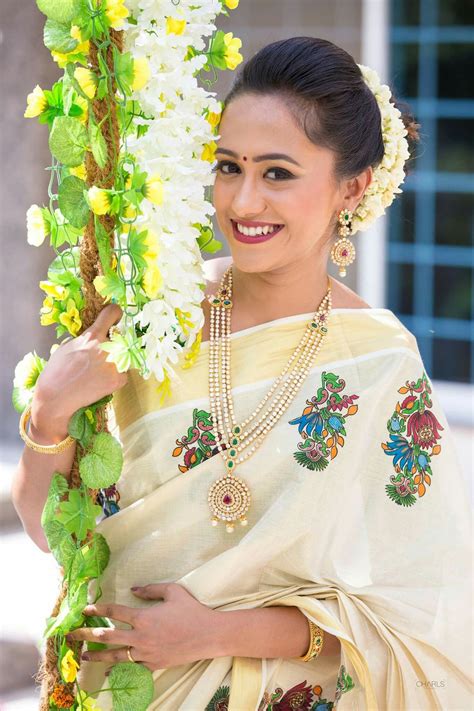 Kerala Saree Kerala Dress Kerala Saree Indian Sarees Traditional Sarees Traditional Dresses