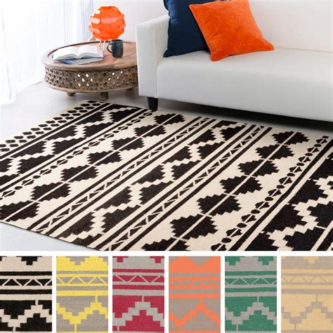 Add A Bold Element To Your Decor With This Southwestern Styled Rug