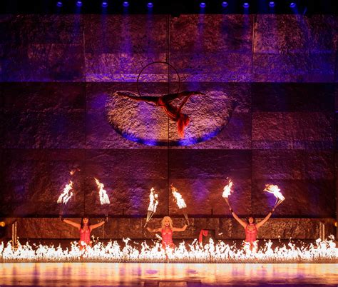 ‘inferno Turns Paris Theater Into Its Own Fireplace Las Vegas Review
