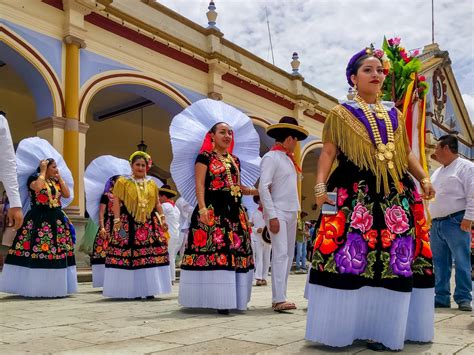 La Guelaguetza Una Celebración Oaxaqueña Llena De Danza Y Color