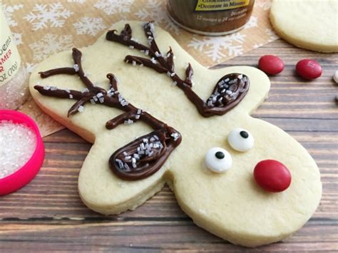 These are really fun to make with the kiddos! Upsidedown Gingerbread Man Made Into Reindeers : Gingerbread Cookies Cooking Classy - Add the ...