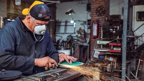 Sayula Y Su Arte De Crear Cuchillos México Desconocido