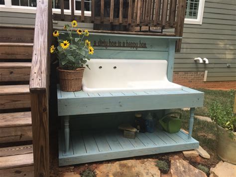 Potting bench with sink in 2020 | Vintage sink, Potting bench, Potting bench with sink