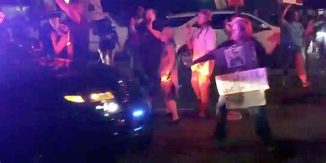 Dashboard Video Shows Sacramento Sheriffs Car Hit Protester Ap News