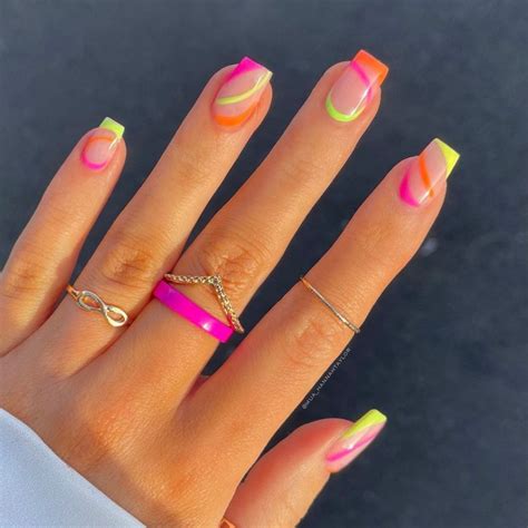50 Best Stylish Bright Summer Nails To Try In 2022