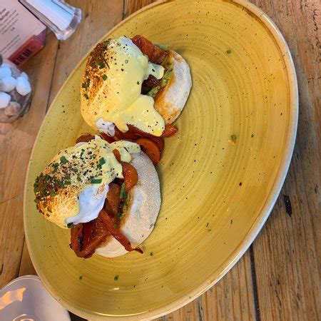 Your friendly, neighbourhood lounge set in the heart of ocean village. Maritimo Lounge, Southampton - Restaurant Reviews, Phone ...