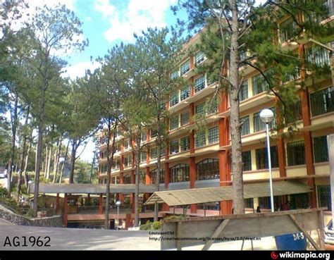 What colleges are in the philippines? Saint Louis University - Maryheights Campus - Baguio City