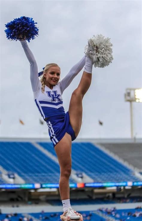 Pin By Long Hunter On Kentucky Dance Team And Cheerleaders 5 Sexy