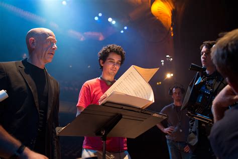 Mia, an aspiring actress, serves lattes to movie stars in between auditions and sebastian, a jazz musician, scrapes by playing cocktail party gigs in dingy bars, but as success mounts… Damien Chazelle on what is and isn't ambiguous about ...