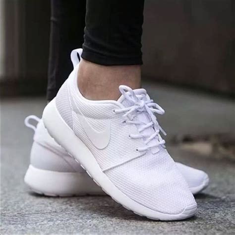 Shop with afterpay on eligible items. Nike kids all white roshe runs | White nike roshe, White ...