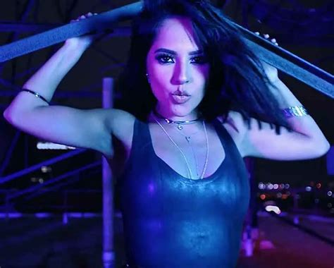 Becky G Mayores Images