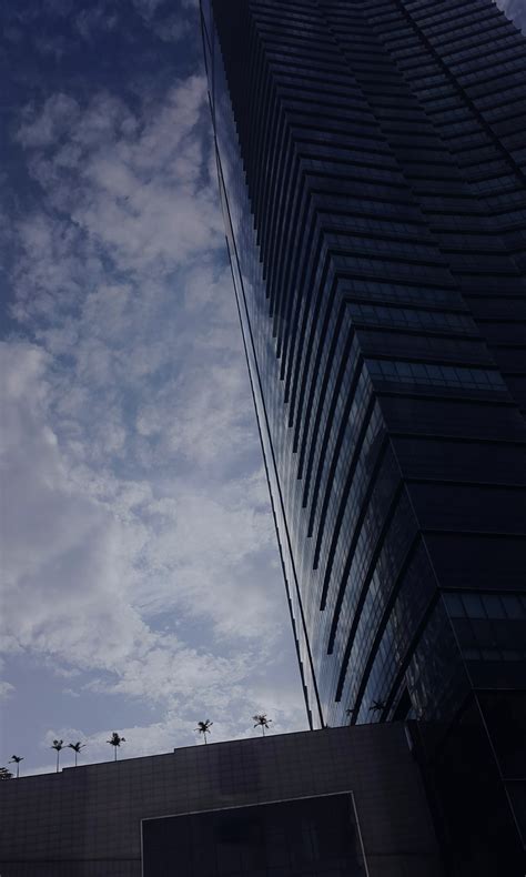 無料画像 雲 建築 構造 空 太陽光 ルーフ 超高層ビル ライン 反射 ファサード 闇 青 黒 形状 地球の