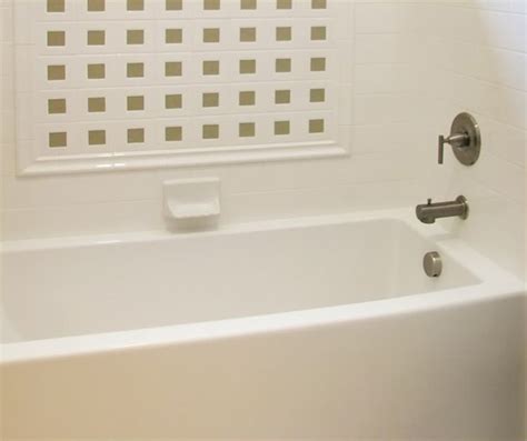 Quality acrylic sheet and fiberglass reinforced hydro systems bath tubs. Hydro Systems Sydney 6030 whirlpool tub, jetted tub, bathtub