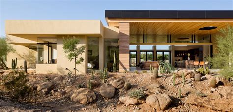 Modern Desert House Celebrates Nature And Local Beauty