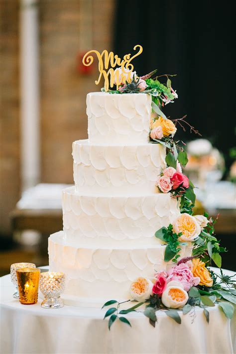 Scalloped Buttercream Cake With Mixed Flavors Wedding Cake Fresh
