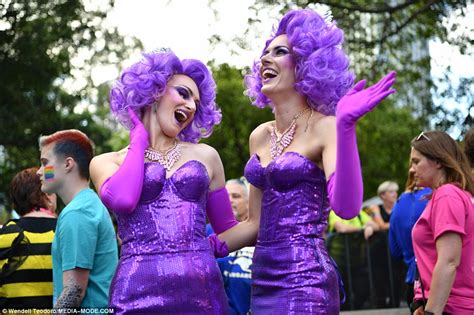 Revellers Celebrate Sydneys 40th Mardi Gras Parade Daily Mail Online