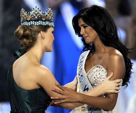 Miss Venezuela Crowned Miss World Amid Protests Arabianbusiness