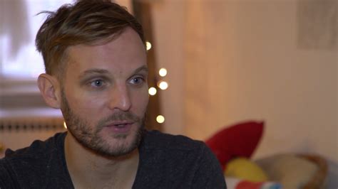 Puskás péter magyar énekes és színész. Puskás Peti egészen más szakmát képzelt el magának | 24.hu
