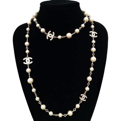 CHANEL crystal 5 CC Logo White Pearl Necklace Gold chain | Classic