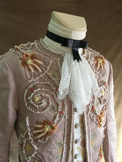 1700 Rococo Costume For Men Etsy Canada Fashion Costume Mens