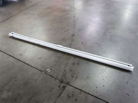 Diy roll up projector screen. 100in Roll-Up Projector Screen - Roller Auction