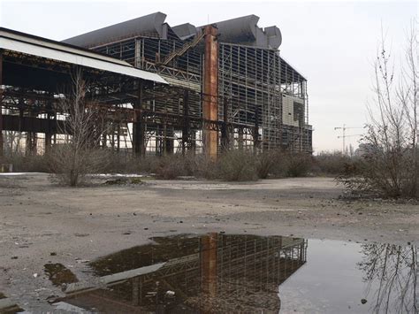 Check out tripadvisor members' 12,530 candid photos and videos of landmarks, hotels, and attractions in sesto san giovanni. Sesto_San_Giovanni_Archeologia_Industriale_T3_Pagoda_e ...