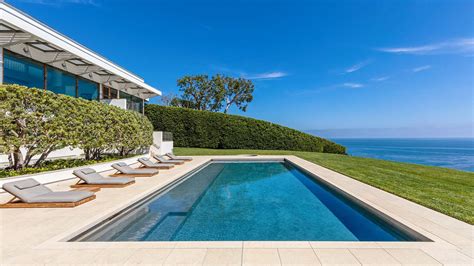 Malibu Californias Most Expensive Listing Is A 125 Million Mansion