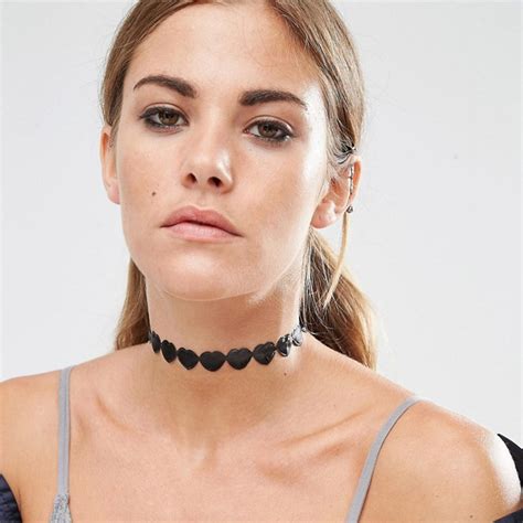 Heart Necklace Women Velvet Leather Choker Necklace Collares Vintage Fashion Jewelry Z Chokers