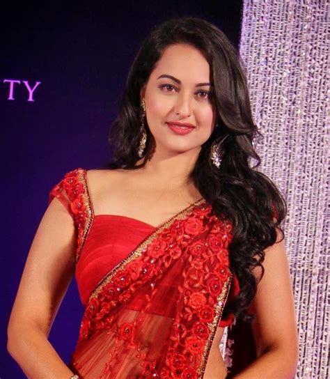 Busty Bollywood Sexy Actress Sonakshi Sinha Hot In Red Saree Pallu Drop Big Boobs Deep Cleavage