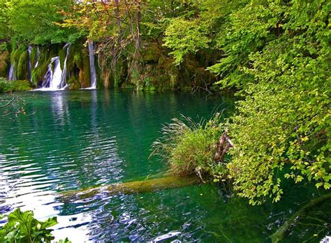 Private Transfer From Zagreb To Split With Visit Of Plitvice Lakes For