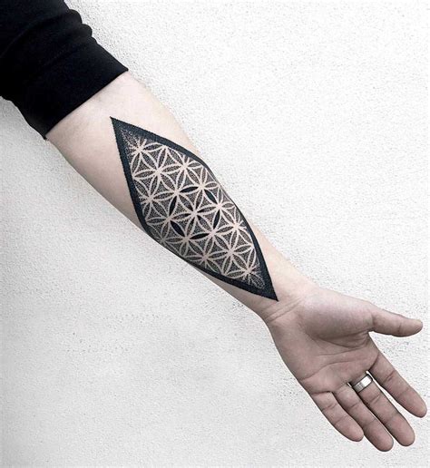 Sacred Geometry By Tattooist Neeno Geometric Tattoo Design Geometric