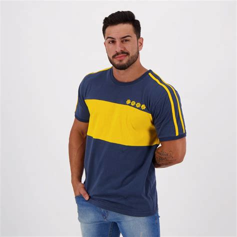Der club atlético boca juniors (kurz cabj) ist ein argentinischer sportverein aus dem stadtteil la boca in buenos aires. Boca Juniors 1981 Retro T-Shirt - FutFanatics
