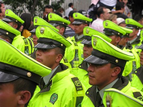 REQUISITOS PARA SER POLICIA JUDICIAL EN COLOMBIA RESUMEN