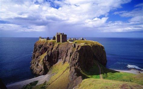Scotland is a country that is part of the united kingdom and covers the northern third of the island of great britain. nature, Beach, Castle, Scotland, Clouds, Cliff, Coast, UK ...