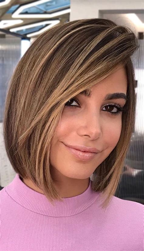 Charleston style cut, page cut, square cut, etc., each change of decade has marked its own style but always with the same base. Cute Way To Wear Bob & Lob Haircuts, Bob haircut