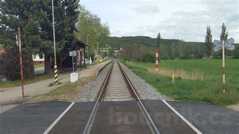 .které dnes už bohužel nikam nevedou: Ivančice město