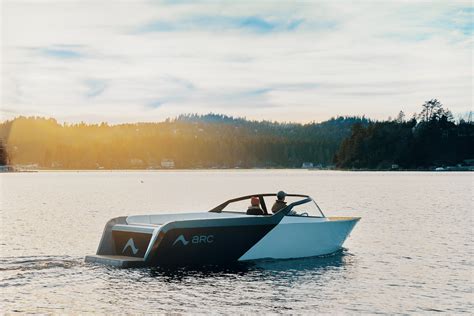 Electric Boats Heres Everything You Need To Know Bloomberg