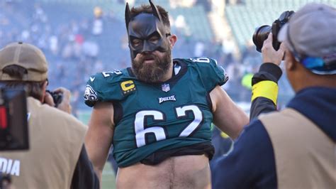 Jason Kelce Featured In Peoples 2023 ‘sexiest Man Alive Issue Nbc 7