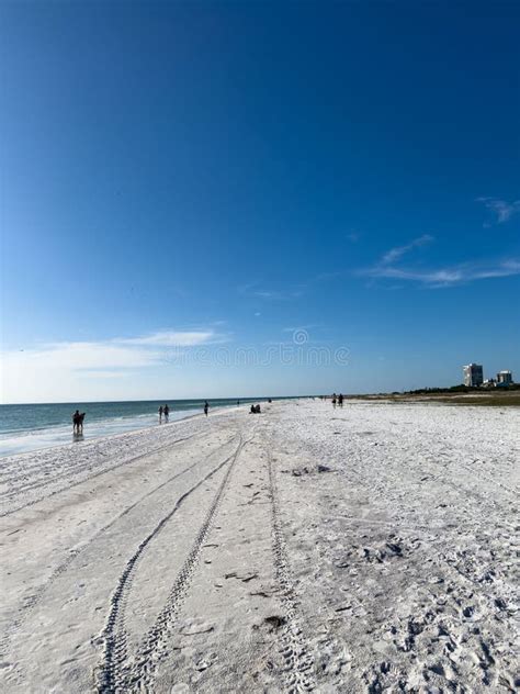 White Sands Blue Water And Blue Skies Siesta Key The No1 Beach In