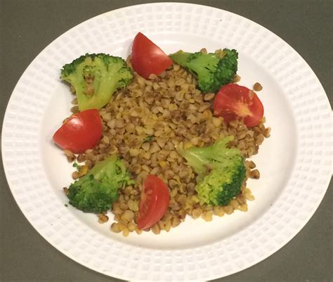 Buckwheat With Warm Spices Steamed Broccoli And Tomatoes Brg Health