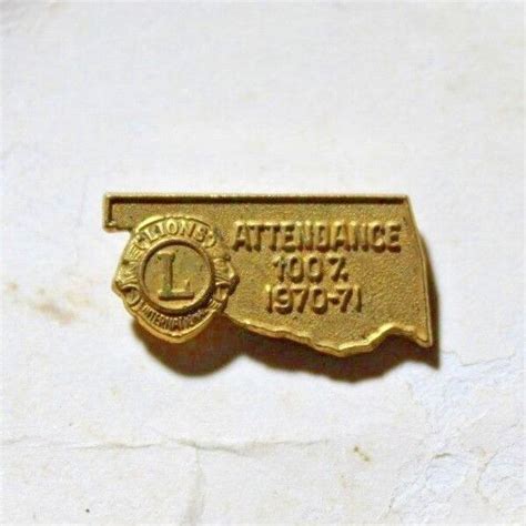 1970 1971 Signed Lions Club 100 Attendance Pin Gold Gem