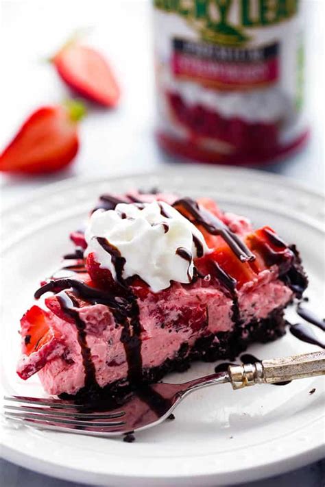 no bake chocolate strawberries and cream pie the recipe critic