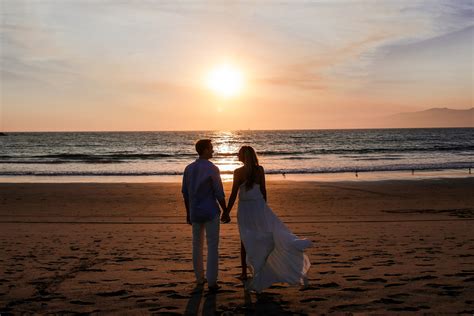 Blog Our Favorite Wedding Sunset Photos